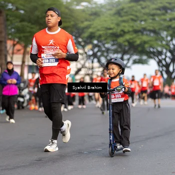 Runner Photo 8088754
