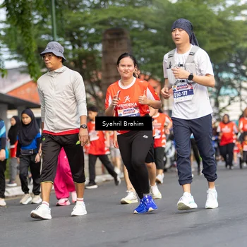 Runner Photo 8088871