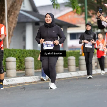 Runner Photo 8088873