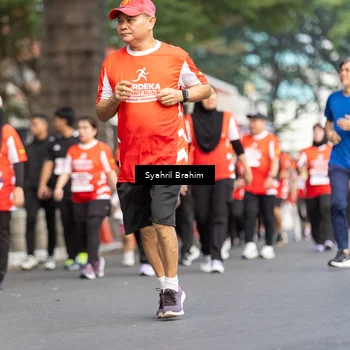 Runner Photo 8089010