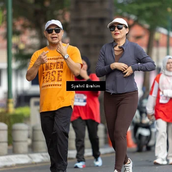 Runner Photo 8089012