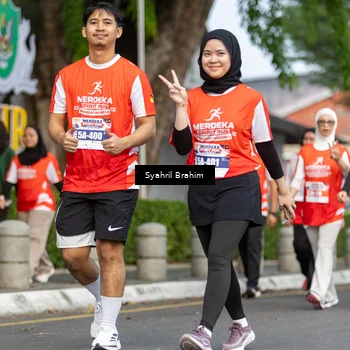 Runner Photo 8089026
