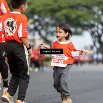 Runner Photo 8089067