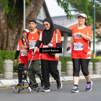 Runner Photo 8089074