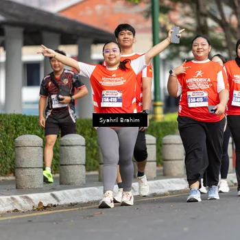 Runner Photo 8089165