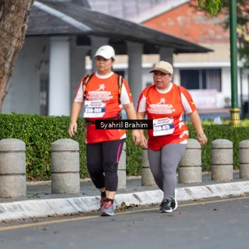 Runner Photo 8089203