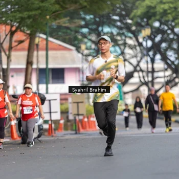 Runner Photo 8089206