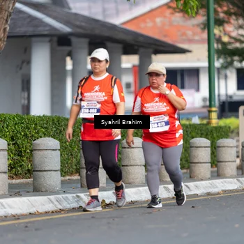 Runner Photo 8089213