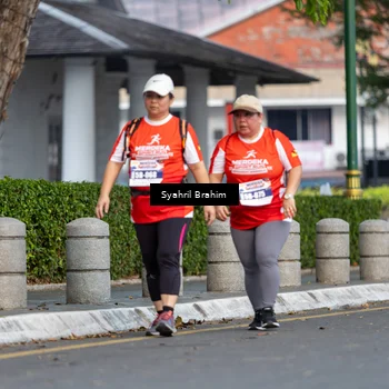 Runner Photo 8089228
