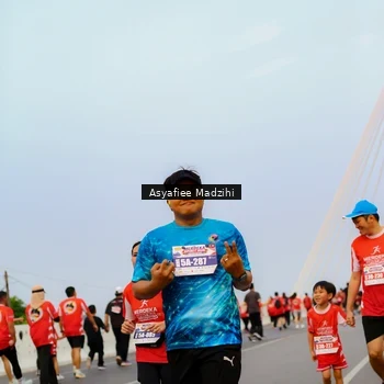 Runner Photo 8089290
