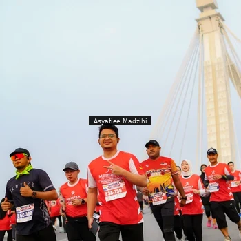 Runner Photo 8089295