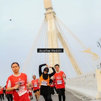 Runner Photo 8089300