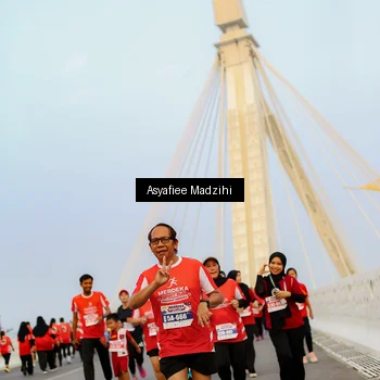 Runner Photo 8089304