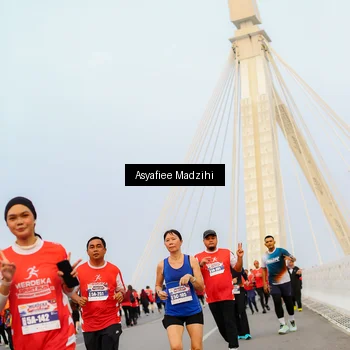 Runner Photo 8089313