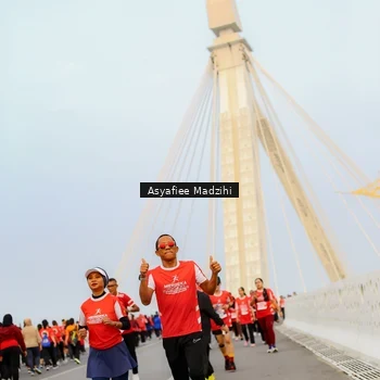 Runner Photo 8089320