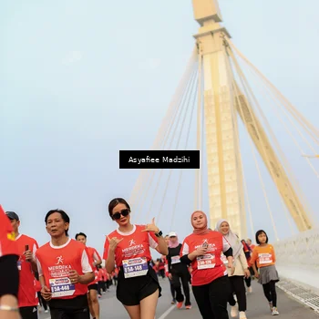 Runner Photo 8089335