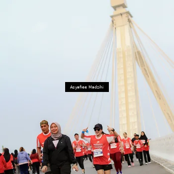 Runner Photo 8089336