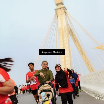 Runner Photo 8089340