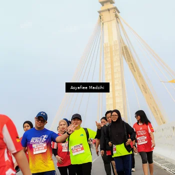 Runner Photo 8089346