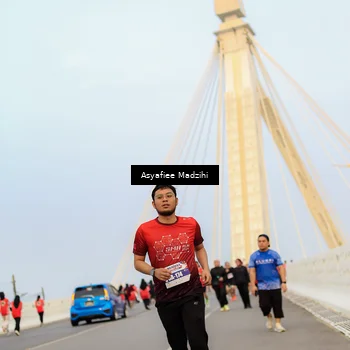 Runner Photo 8089352