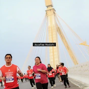Runner Photo 8089357