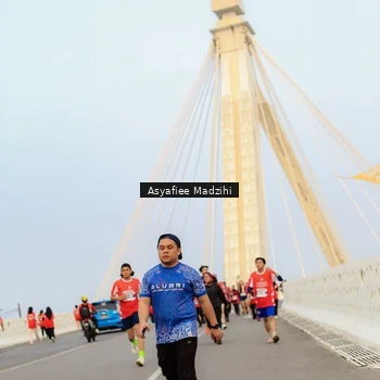 Runner Photo 8089358