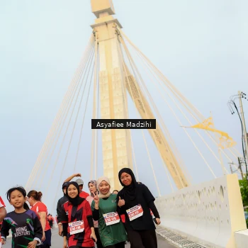 Runner Photo 8089375