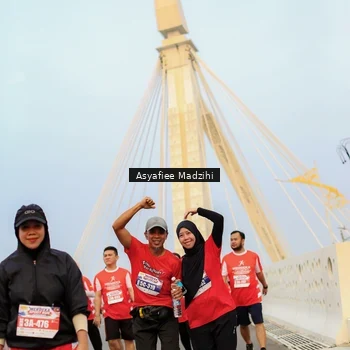 Runner Photo 8089380