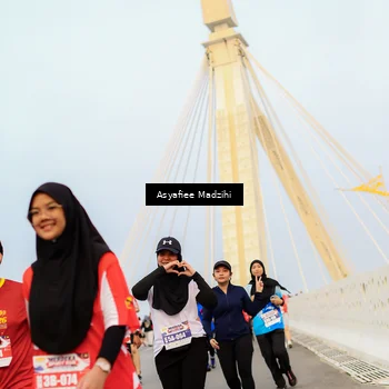 Runner Photo 8089401