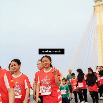 Runner Photo 8089403