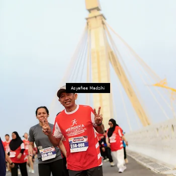 Runner Photo 8089405