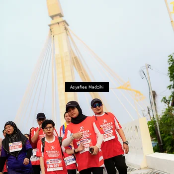 Runner Photo 8089419