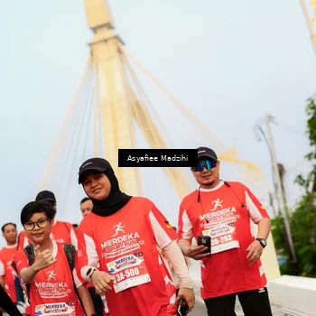 Runner Photo 8089424