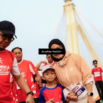 Runner Photo 8089425