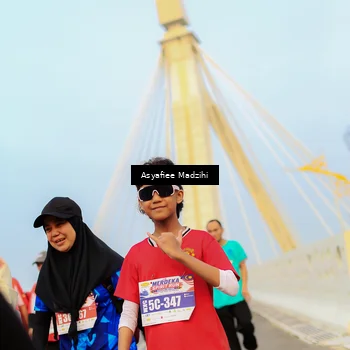 Runner Photo 8089429