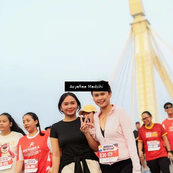 Runner Photo 8089438