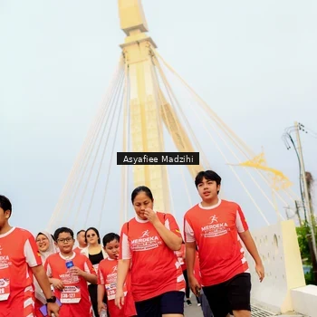 Runner Photo 8089455