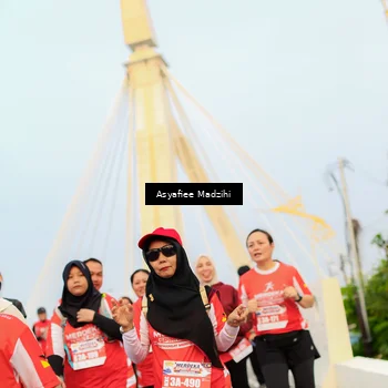 Runner Photo 8089457