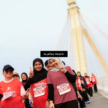 Runner Photo 8089480
