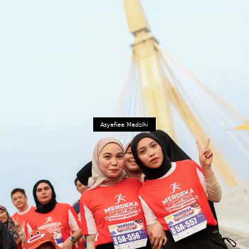 Runner Photo 8089492