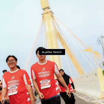 Runner Photo 8089535