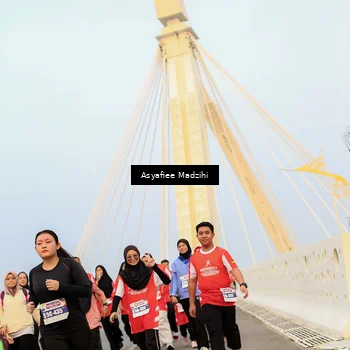 Runner Photo 8089543