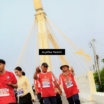 Runner Photo 8089560