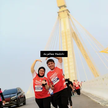 Runner Photo 8089563