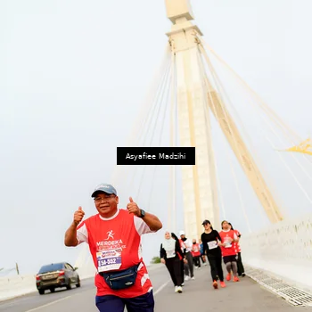 Runner Photo 8089592