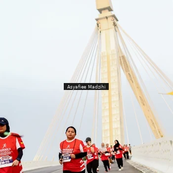 Runner Photo 8089613