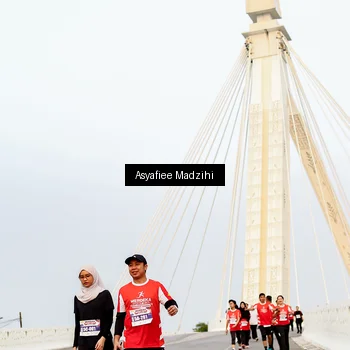 Runner Photo 8089624