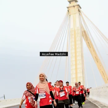 Runner Photo 8089640