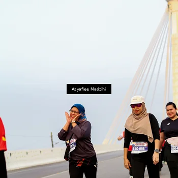 Runner Photo 8089669
