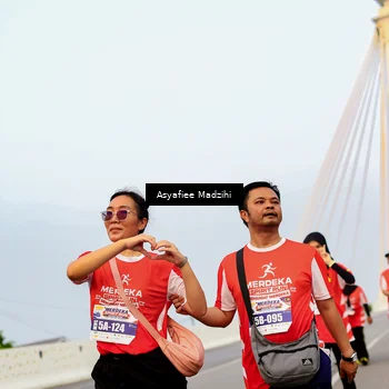 Runner Photo 8089676